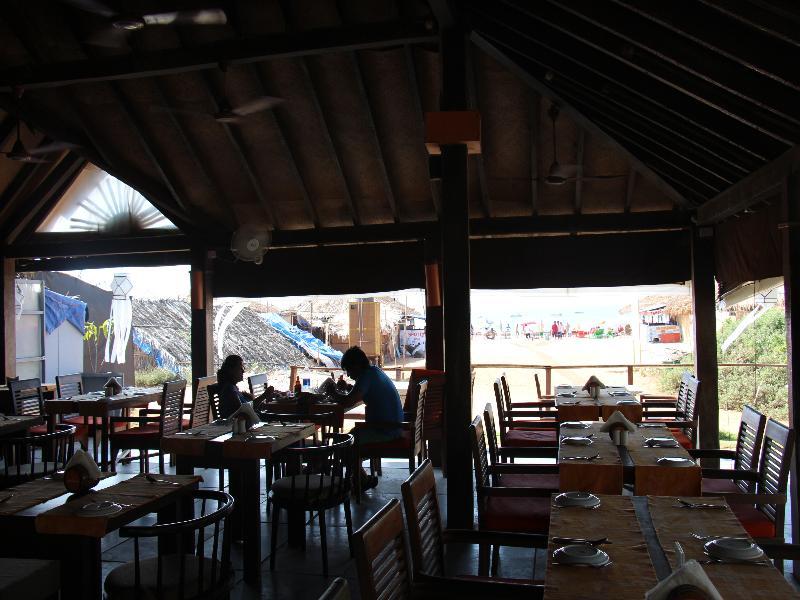 360° Beach Retreat Candolim Esterno foto