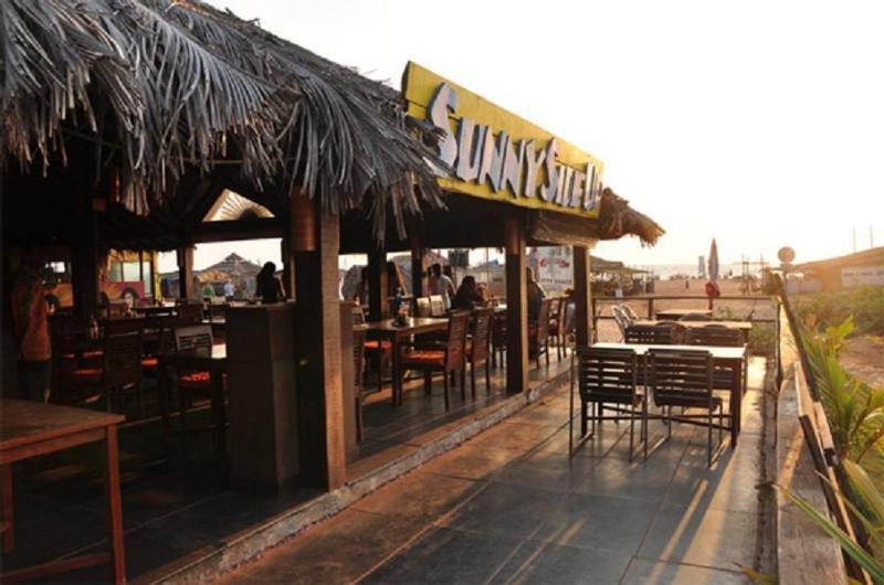 360° Beach Retreat Candolim Esterno foto